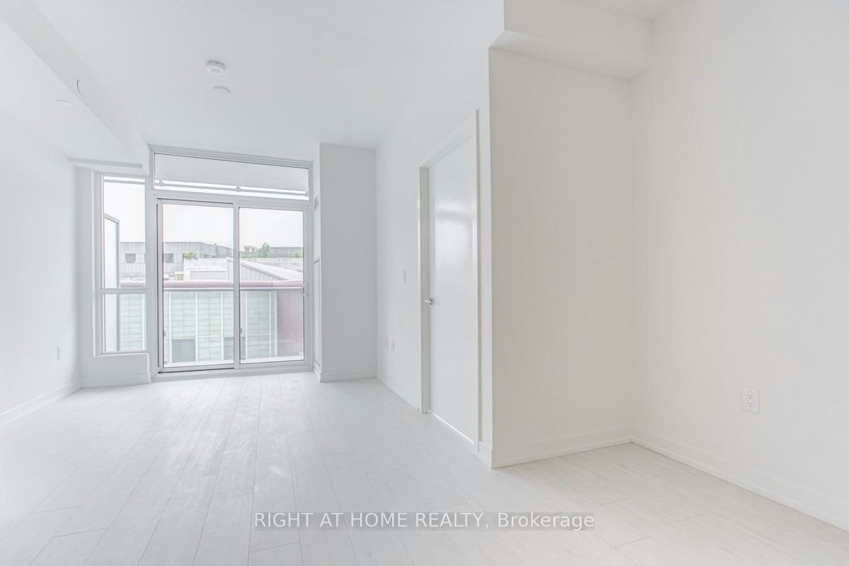403-10 De Boers Drive, Toronto, ON, M3J 0L6 - 5
