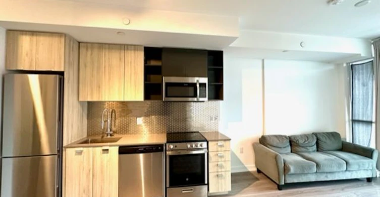 403-10 De Boers Drive, Toronto, ON, M3J 0L6 - 9