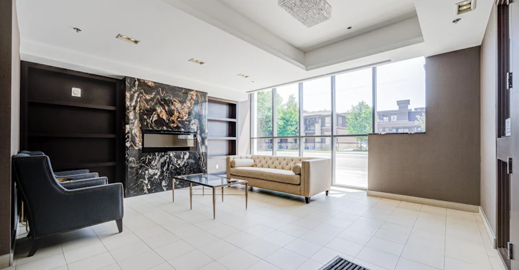 611-5001 Corporate Drive, Burlington, ON, L7L 0H5 - 3