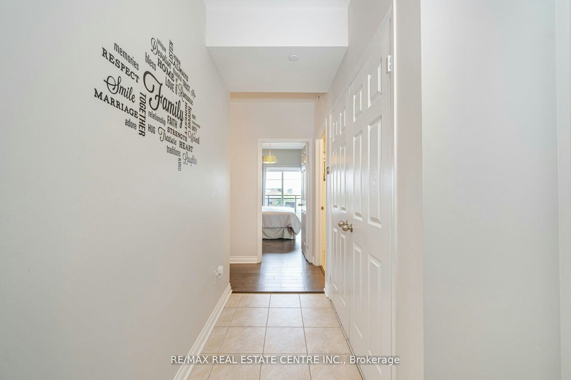305-5150 Winston Churchill Boulevard, Mississauga, ON, L5M 0P1 - 4