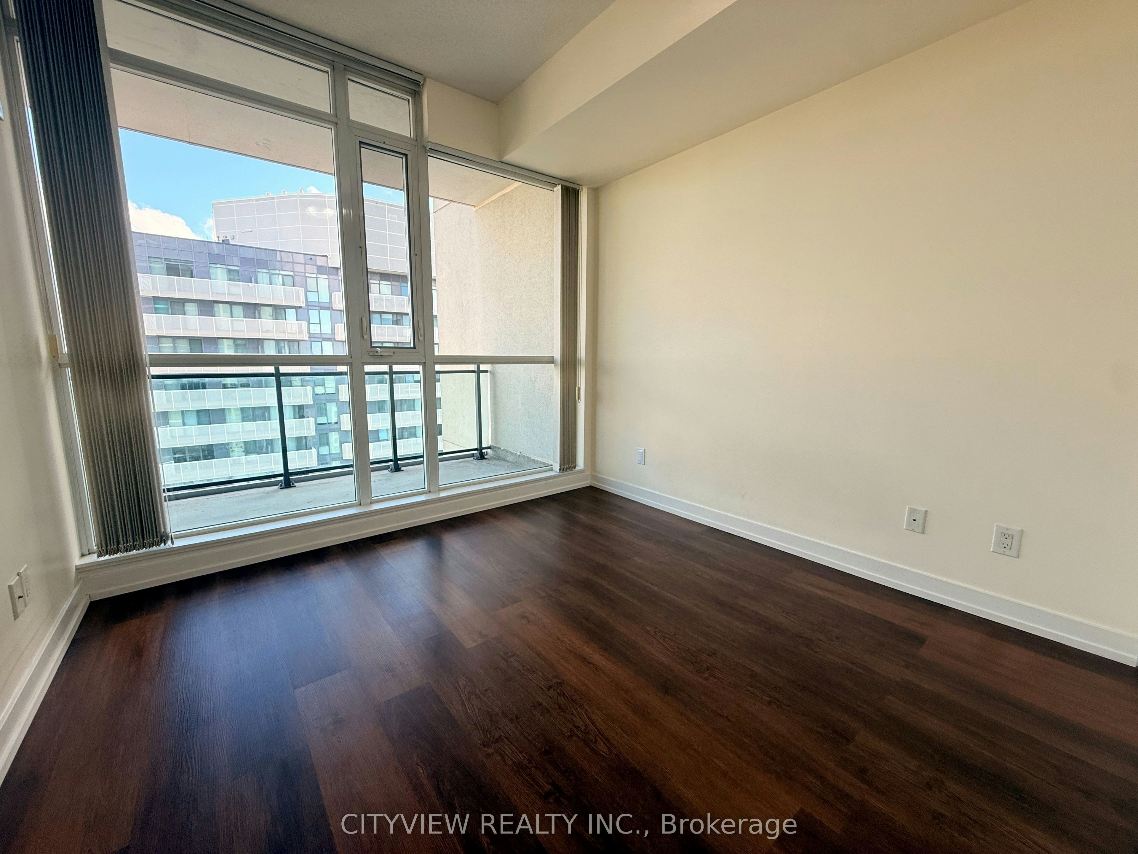 4101-4070 Confederation Parkway, Mississauga, ON, L5B 0E9 - 11