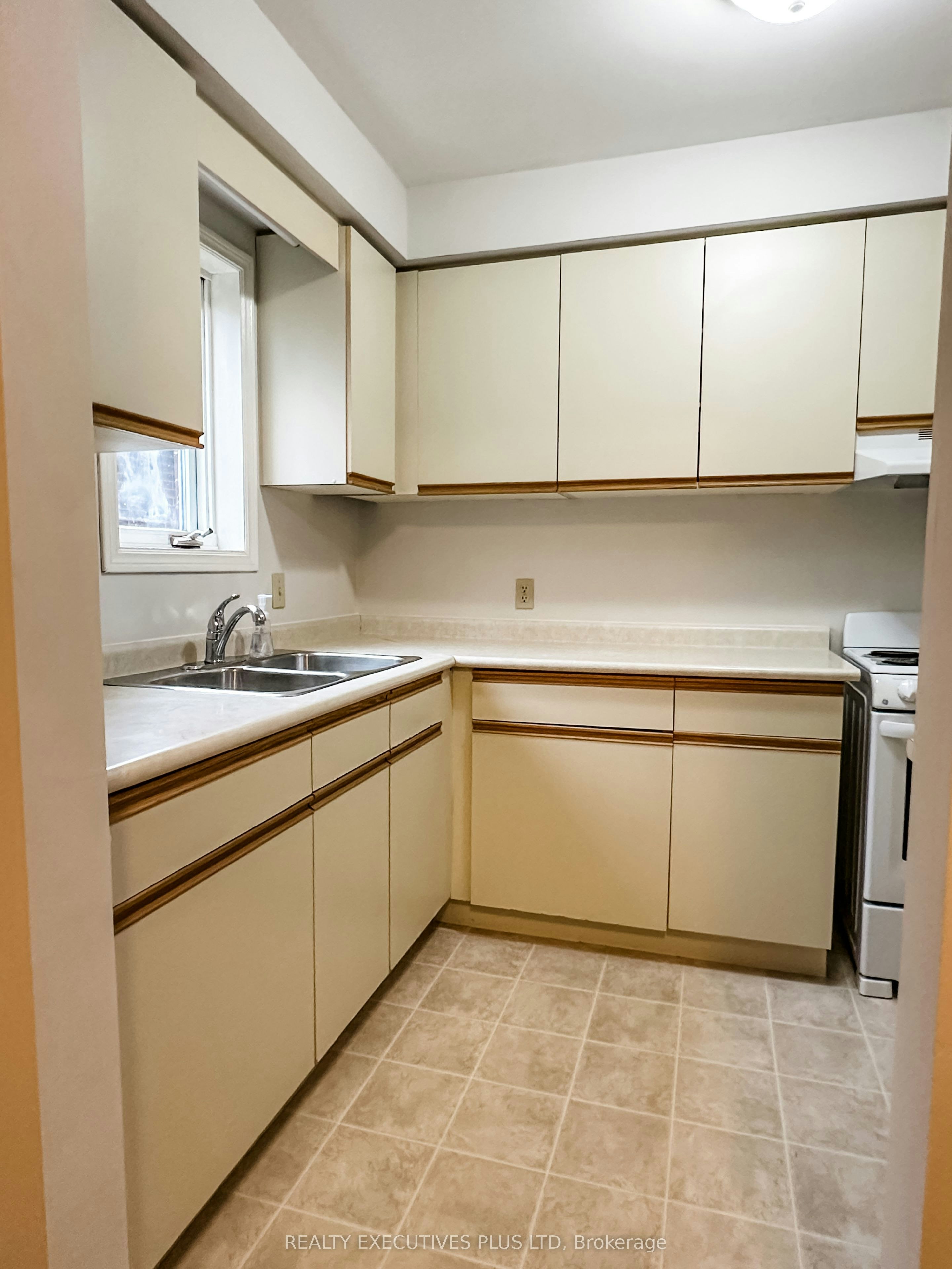G2-50 Third Street, Orangeville, ON, L9W 2B1 - 17
