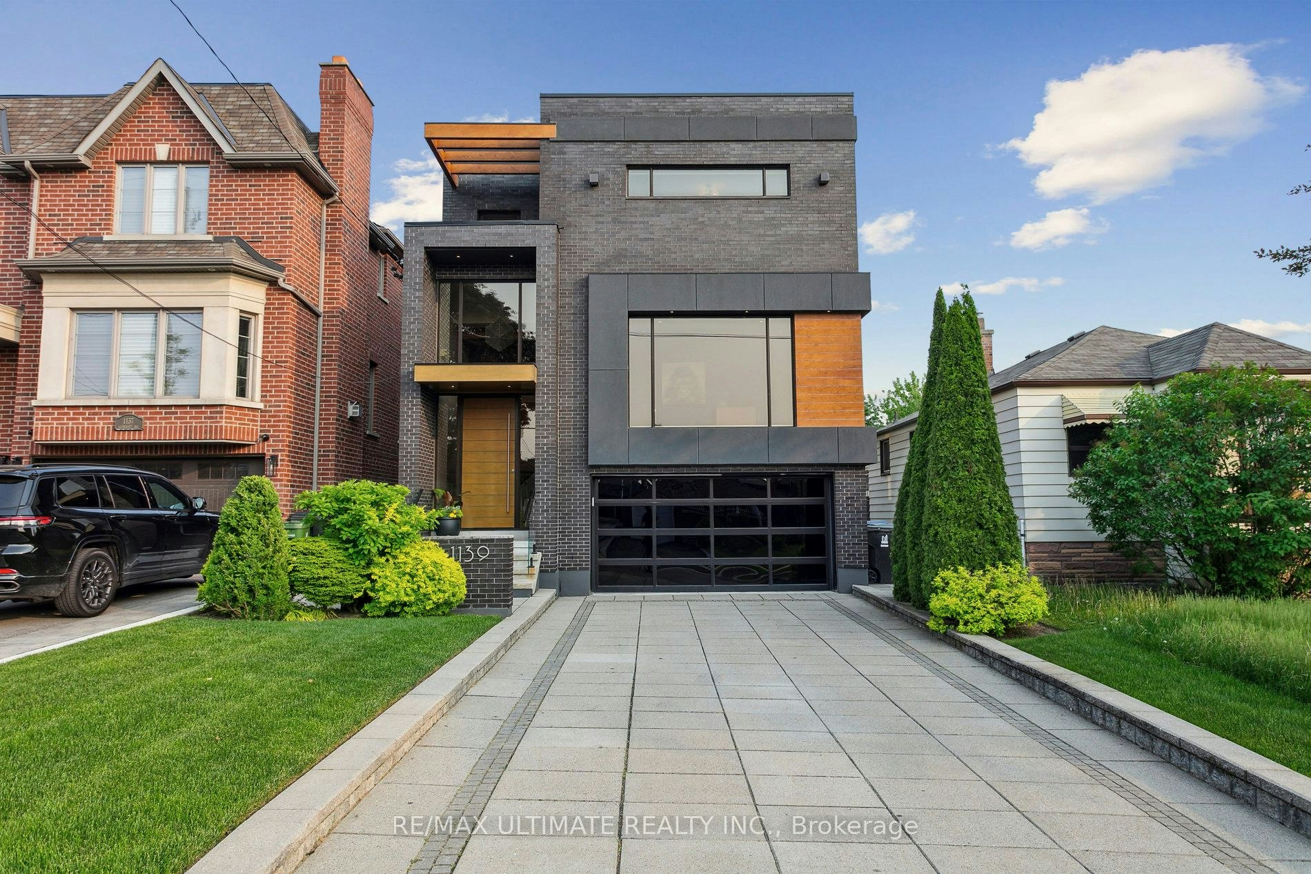 1139 Glengrove Avenue W, Toronto, ON, M6B 2K5 - 2