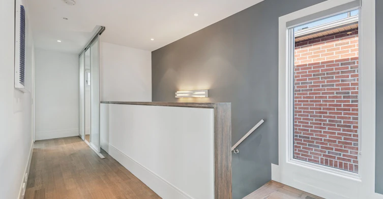 1139 Glengrove Avenue W, Toronto, ON, M6B 2K5 - 19