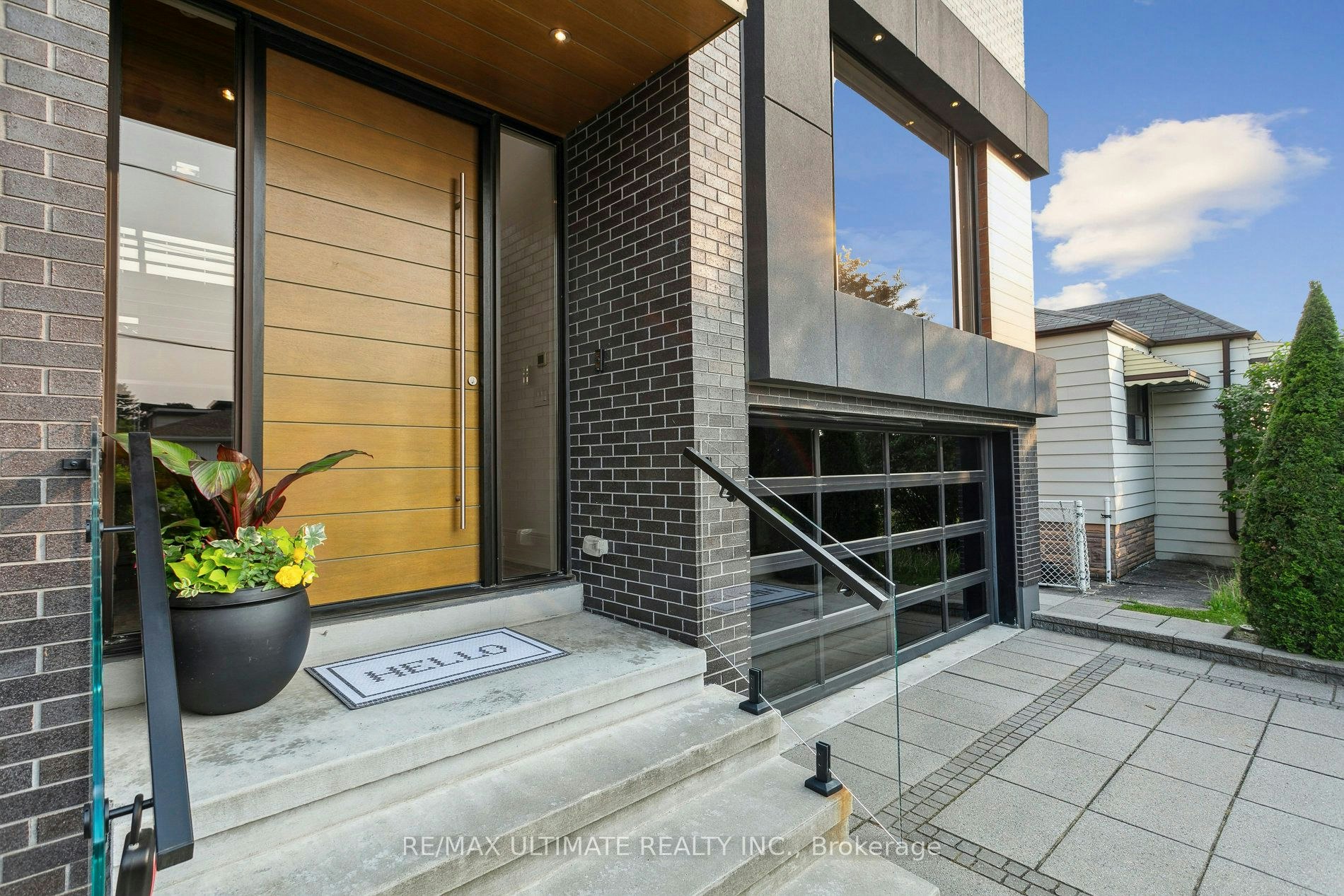 1139 Glengrove Avenue W, Toronto, ON, M6B 2K5 - 3