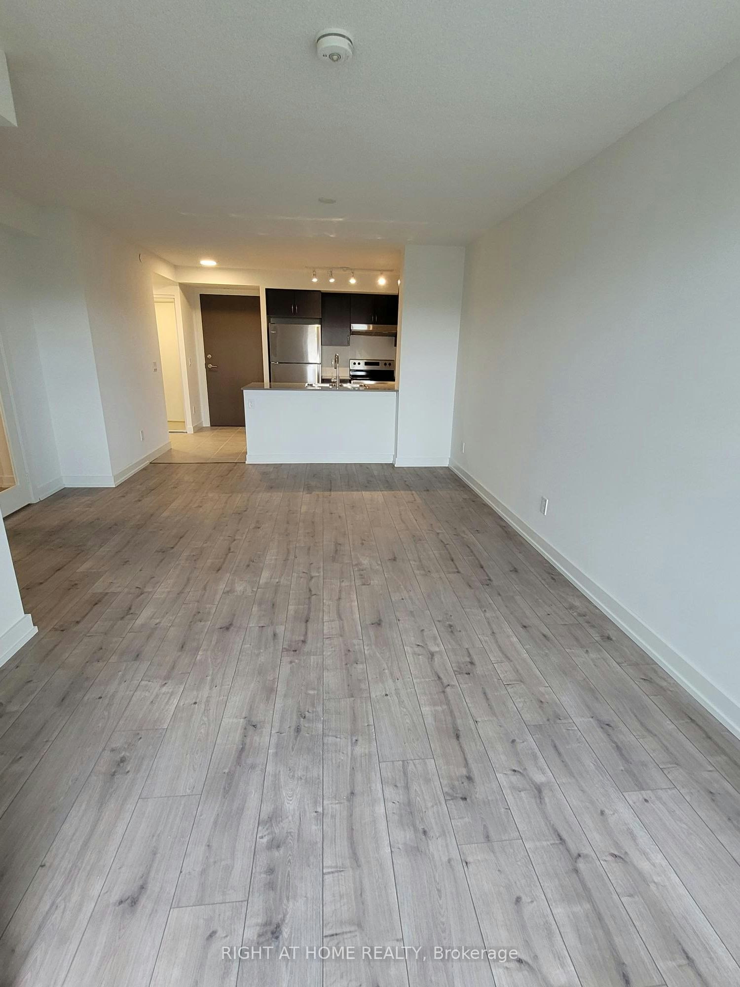 311-10 Wilby Crescent, Toronto, ON, M9N 0B6 - 6