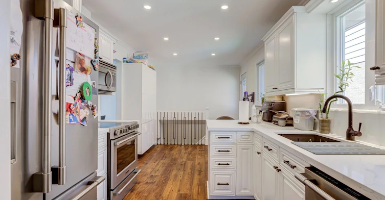 2474 Yarmouth Crescent, Oakville, ON, L6L 2M8 - 3