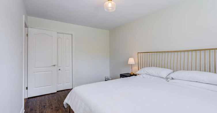 2474 Yarmouth Crescent, Oakville, ON, L6L 2M8 - 13