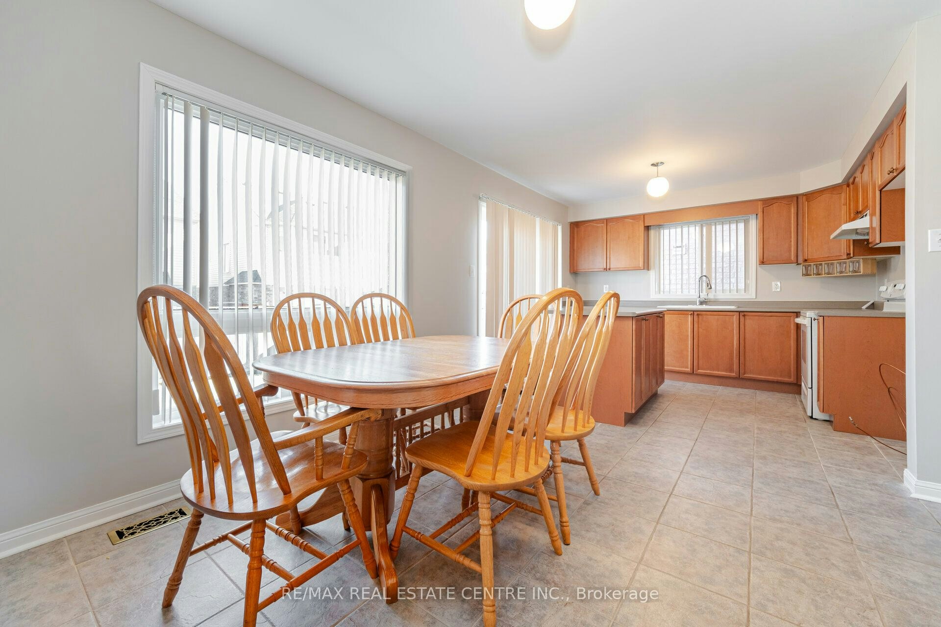 Upper-15 Mendoza Drive, Brampton, ON, L7A 3M3 - 15
