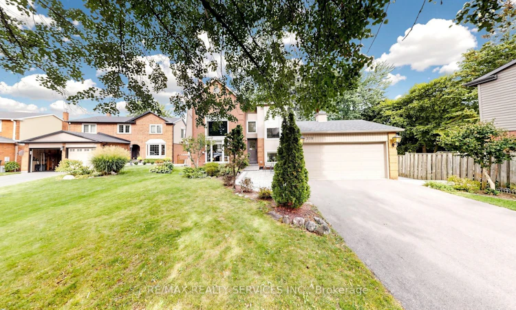 319 Dingle Court