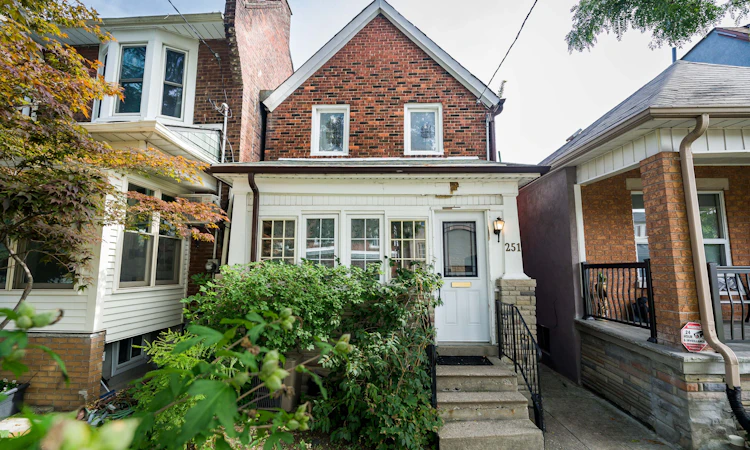 251 Boon Avenue