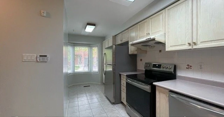 36A-5940 Glen Erin Drive, Mississauga, ON, L5M 5W9 - 5
