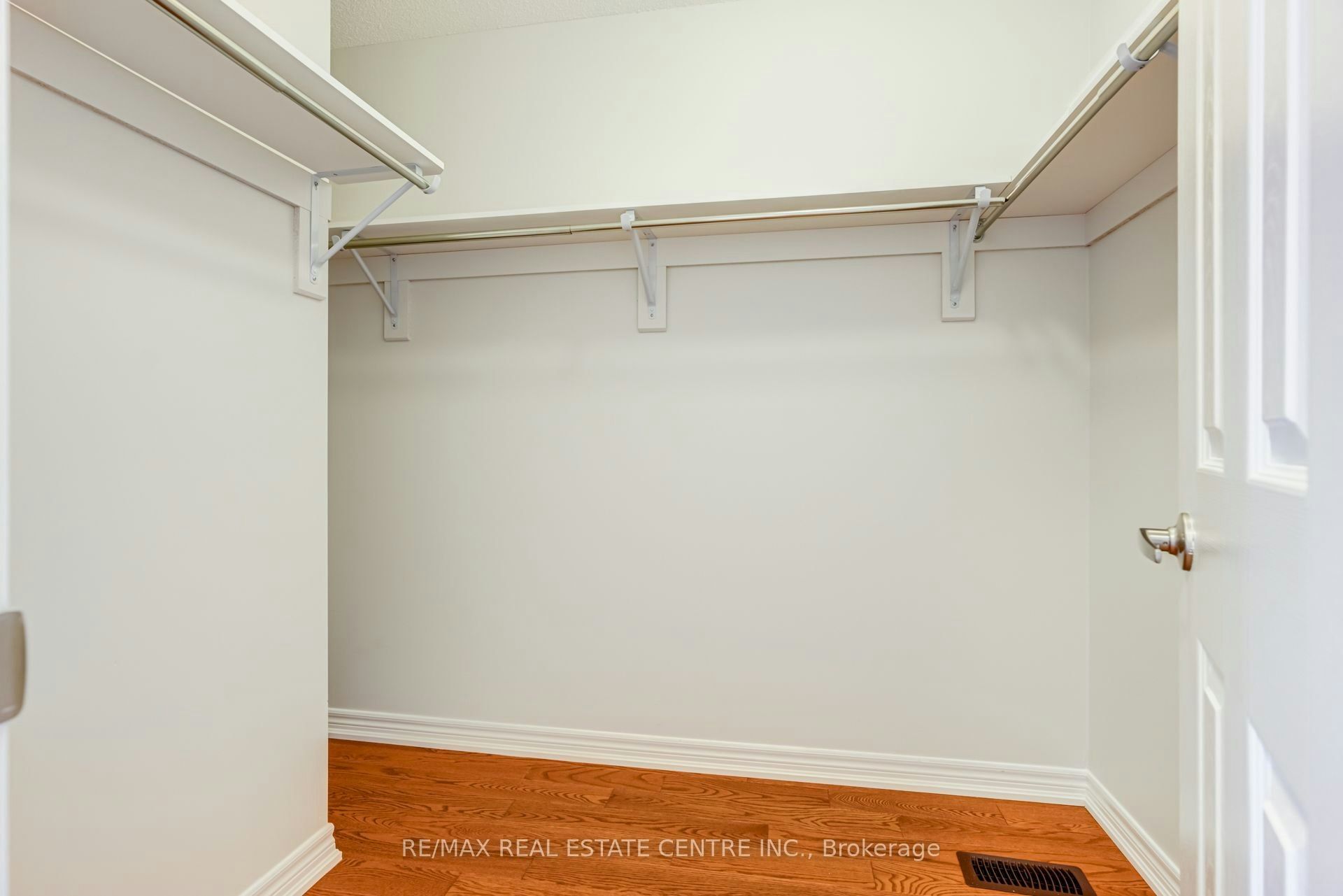 464 George Ryan Avenue, Oakville, ON, L6H 7H5 - 23