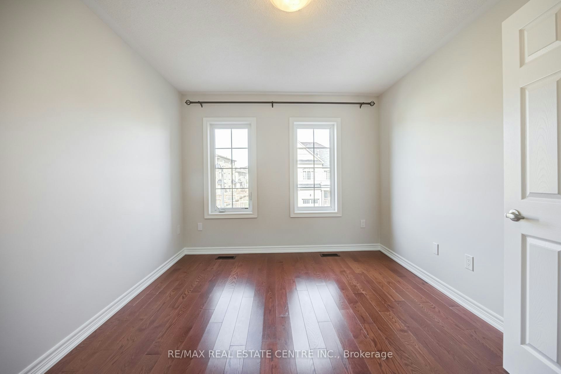 464 George Ryan Avenue, Oakville, ON, L6H 7H5 - 33