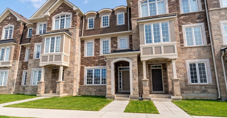 3355 Carding Mill Trail, Oakville, ON, L6M 1R7