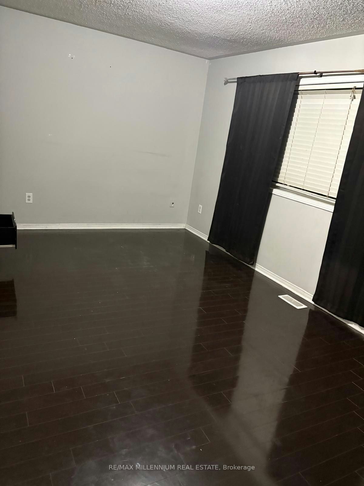 29 Needlewood Avenue, Brampton, ON, L6R 2N3 - 7