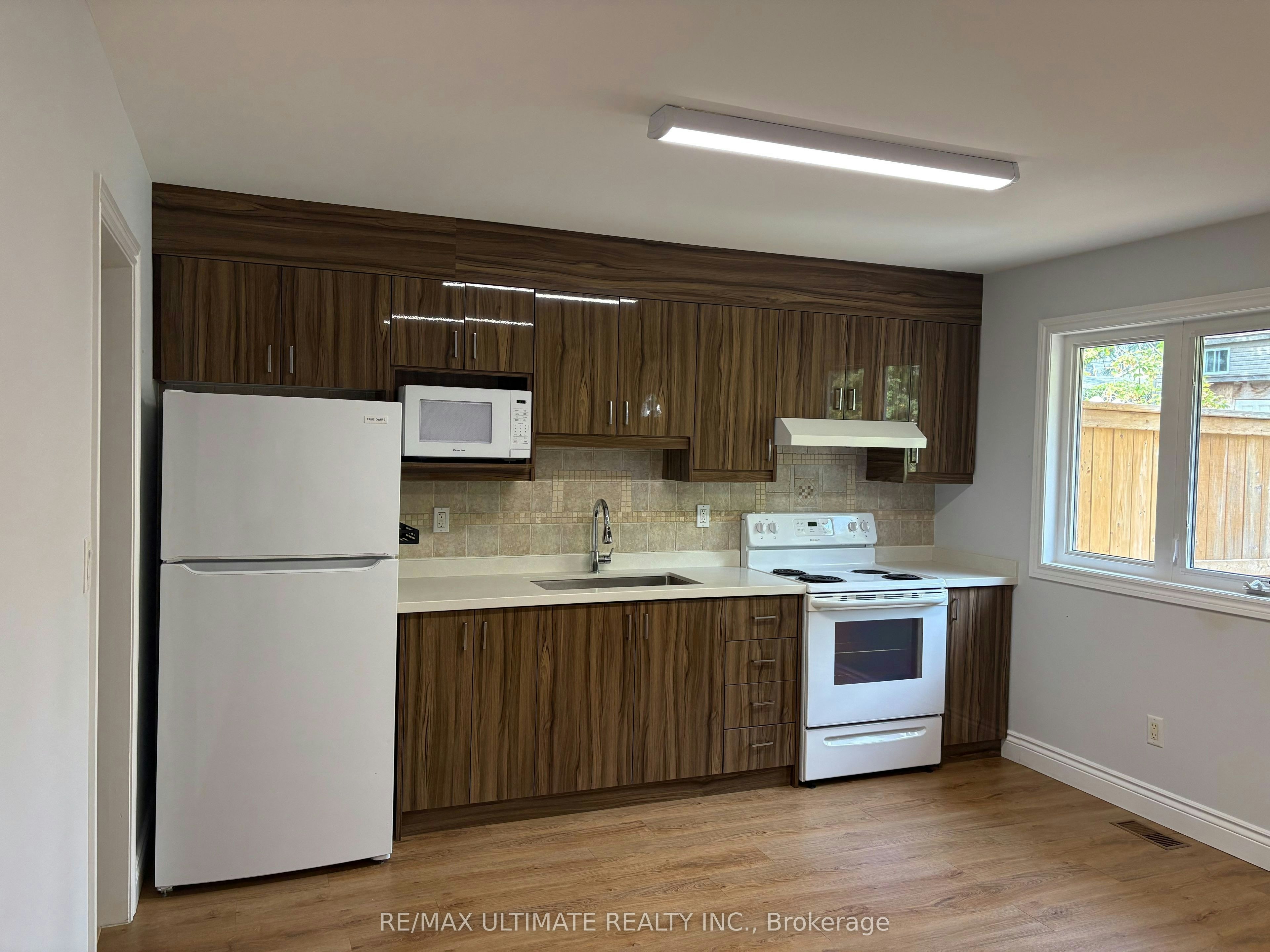 2nd - Back-80 Cameron Avenue, Toronto, ON, M6M 1R3 - 2