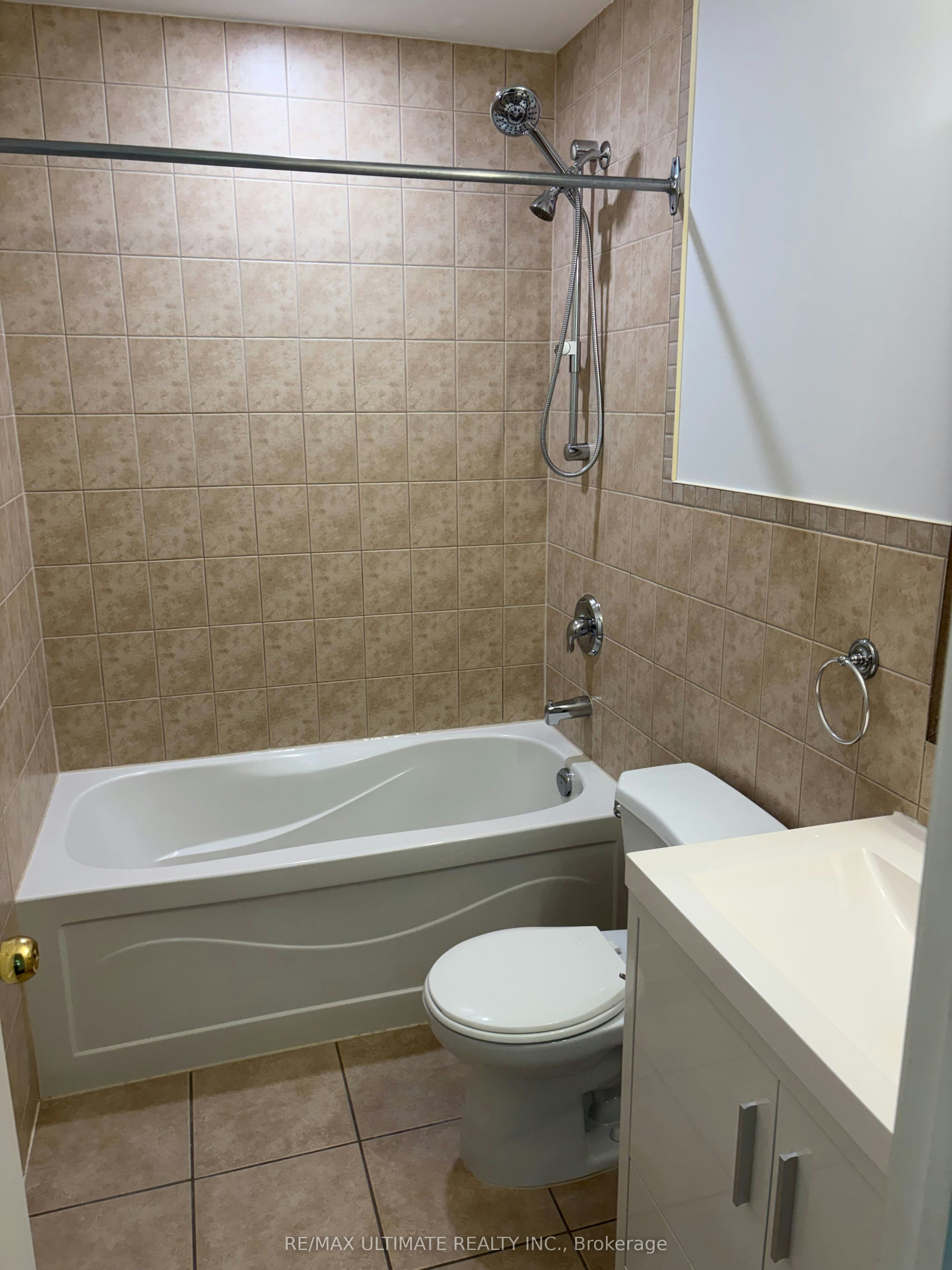 2nd - Back-80 Cameron Avenue, Toronto, ON, M6M 1R3 - 13