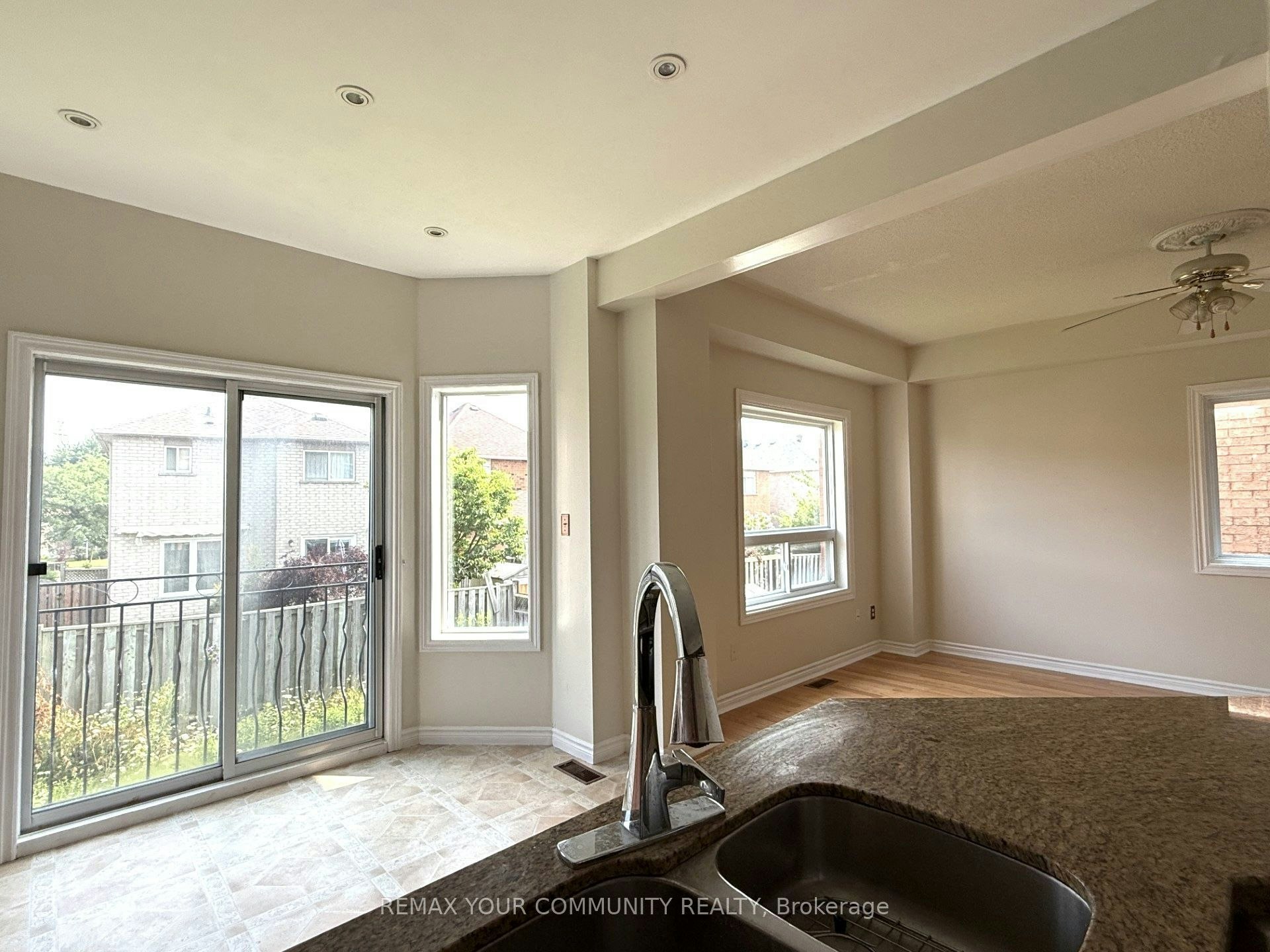 9-530 Driftcurrent Drive, Mississauga, ON, L4Z 4G2 - 7
