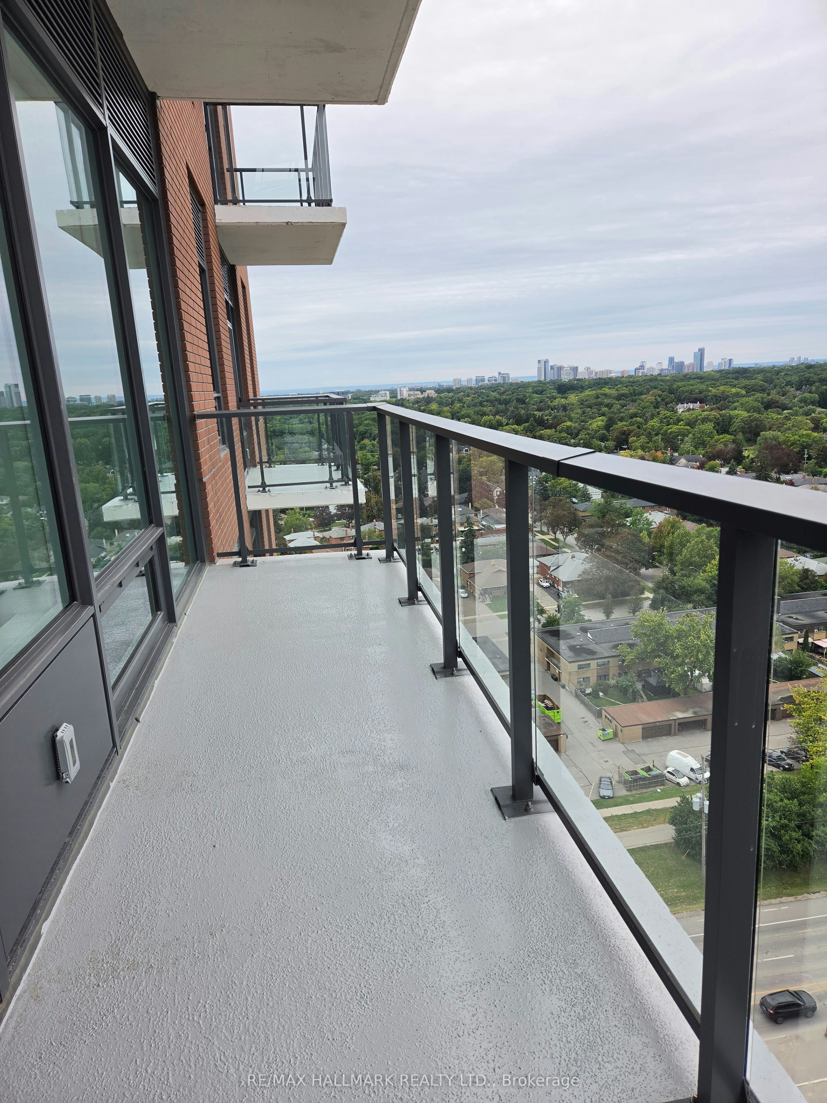 1801-4010 Eglinton Avenue, Toronto, ON, M9A 0G6 - 8