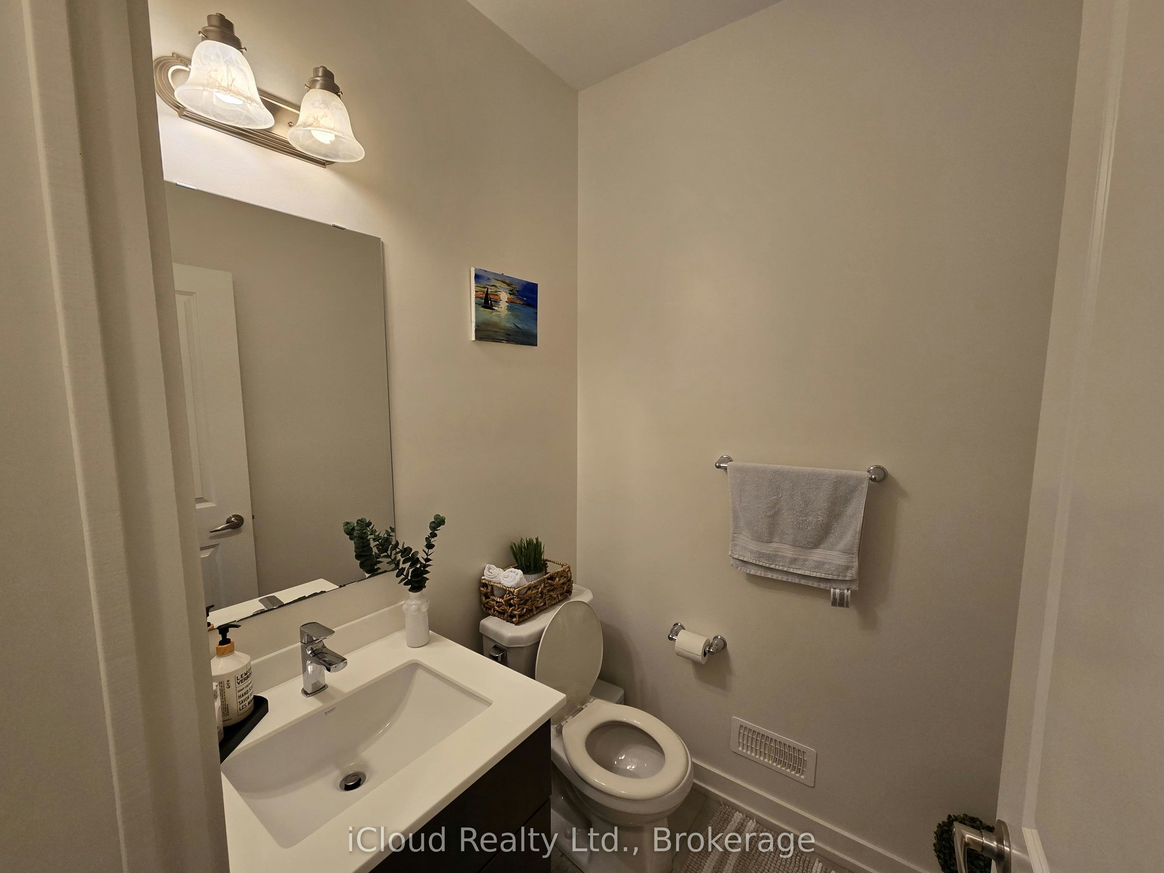 168 Squire Crescent, Oakville, ON, L6H 0L7 - 3