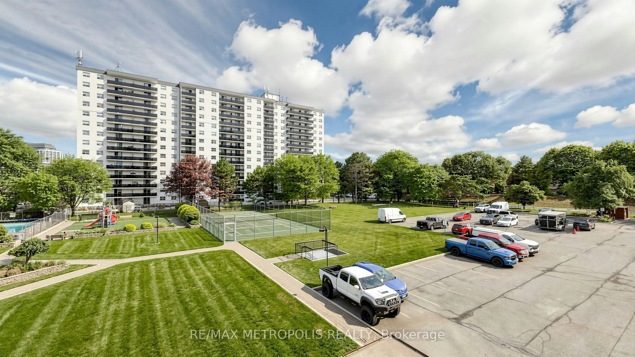 310-1100 Caven Street, Mississauga, ON, L5G 4N3 - 47