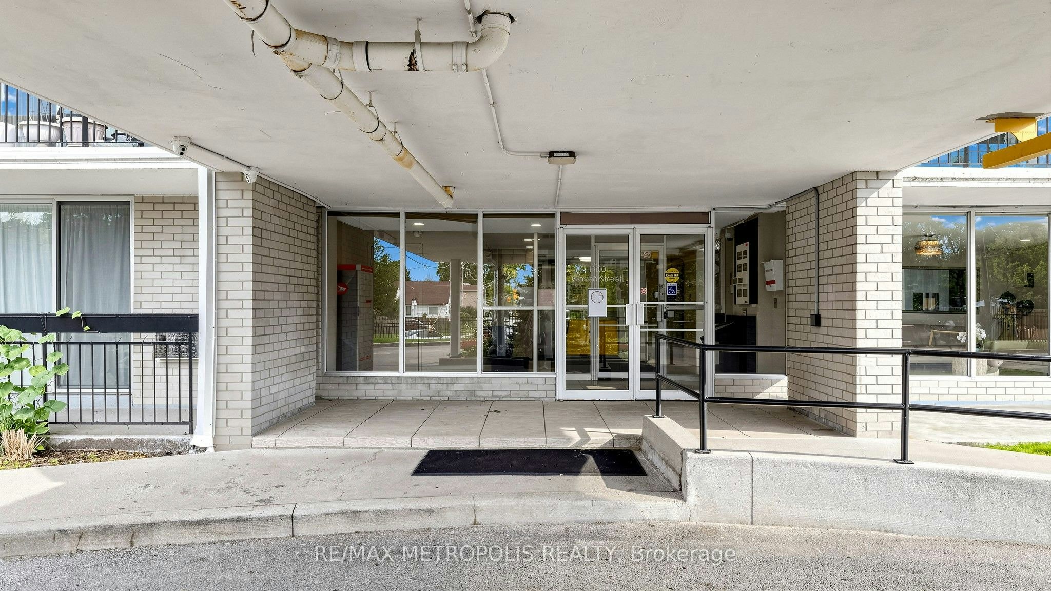 310-1100 Caven Street, Mississauga, ON, L5G 4N3 - 8