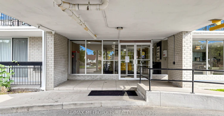 310-1100 Caven Street, Mississauga, ON, L5G 4N3 - 8