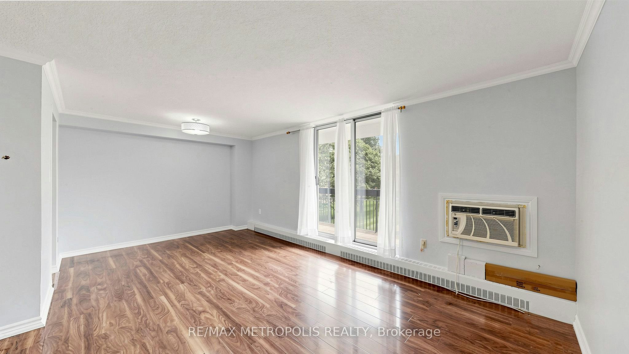 310-1100 Caven Street, Mississauga, ON, L5G 4N3 - 14
