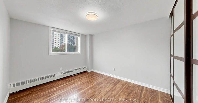 310-1100 Caven Street, Mississauga, ON, L5G 4N3 - 27