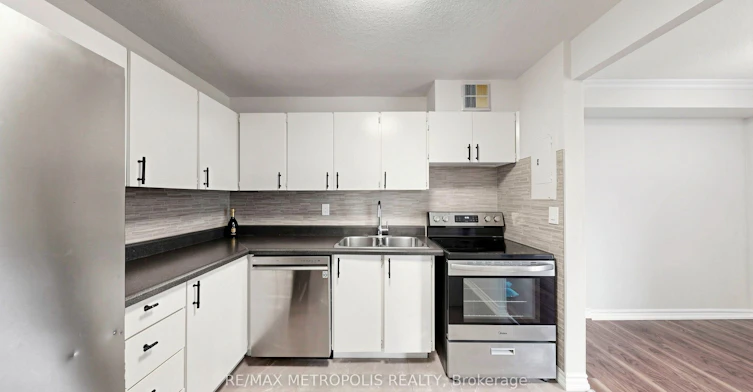 310-1100 Caven Street, Mississauga, ON, L5G 4N3 - 23