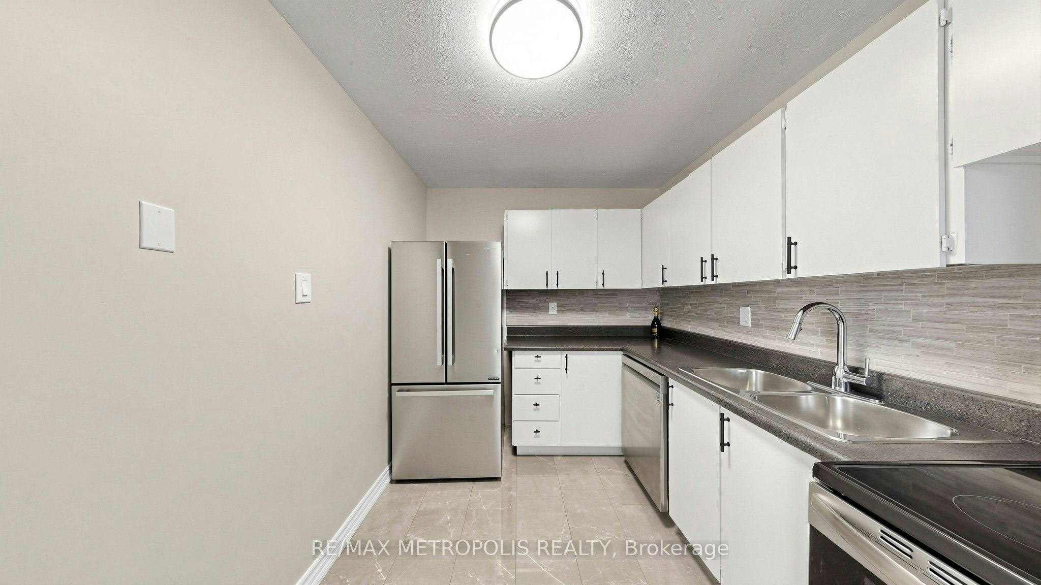 310-1100 Caven Street, Mississauga, ON, L5G 4N3 - 21