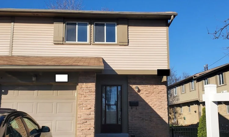 20-57 Hansen Road N