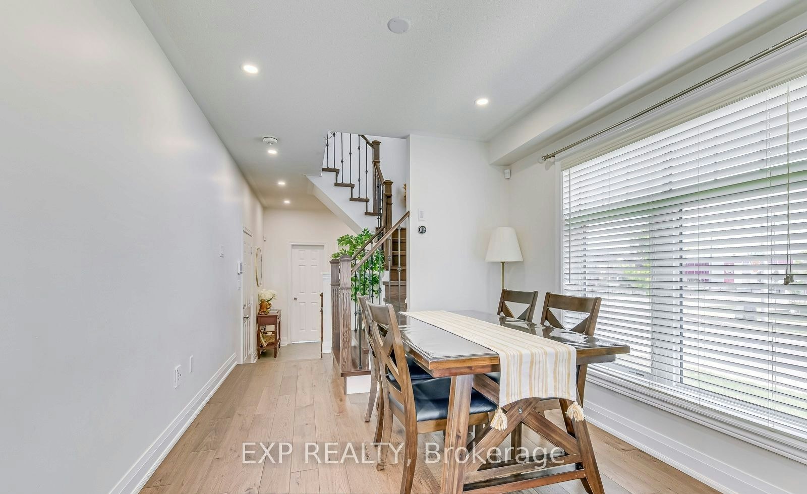 3108 Michelangelo Road, Burlington, ON, L7M 0Z7 - 4