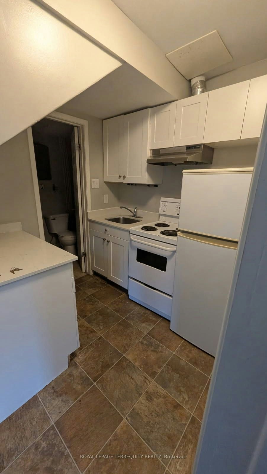 2-44 Main Street N, Halton Hills, ON, L7G 3G8 - 4