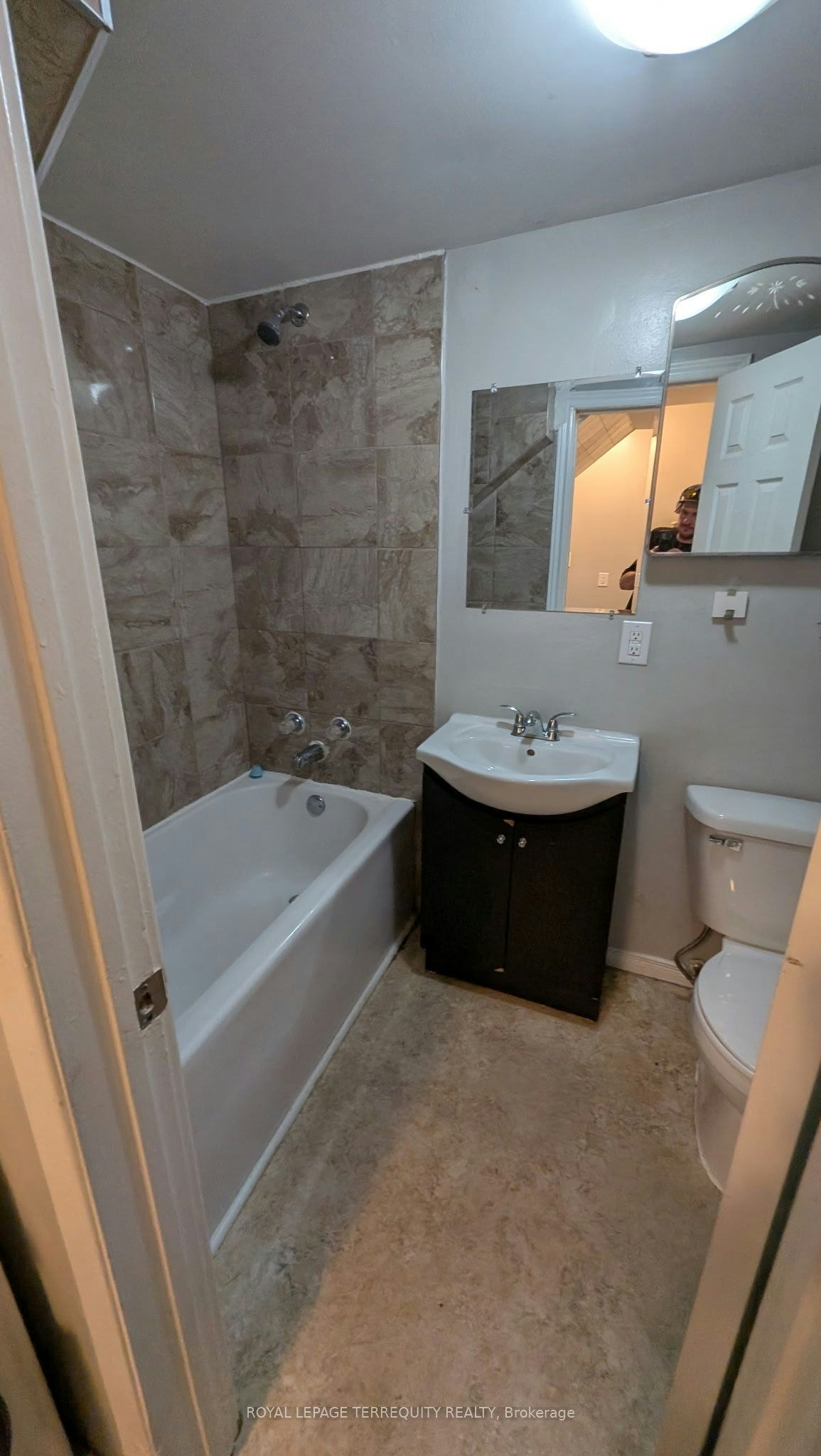 2-44 Main Street N, Halton Hills, ON, L7G 3G8 - 11