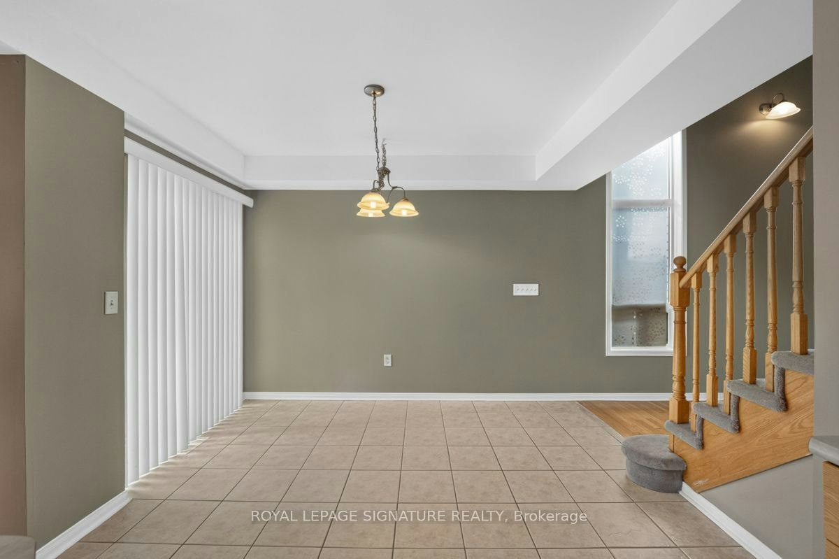 19 Mossgrove Crescent, Brampton, ON, L7A 3E6 - 9