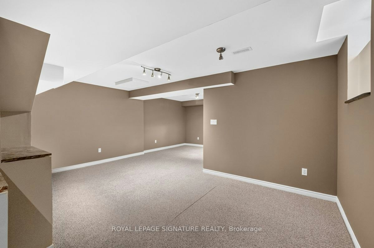 19 Mossgrove Crescent, Brampton, ON, L7A 3E6 - 26