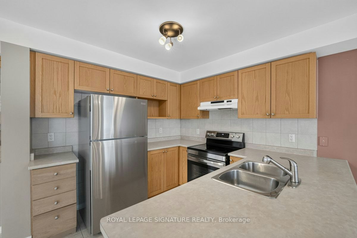 19 Mossgrove Crescent, Brampton, ON, L7A 3E6 - 11