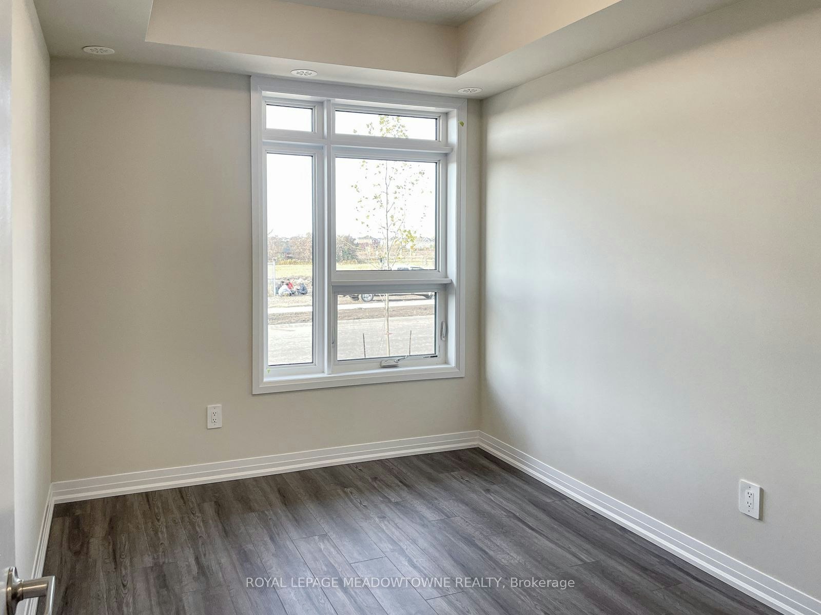107-1565 Rose Way, Milton, ON, L9T 7E7 - 9