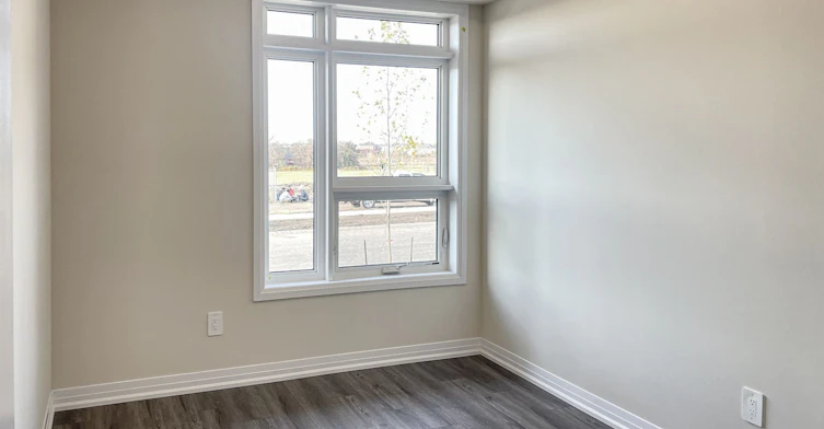 107-1565 Rose Way, Milton, ON, L9T 7E7 - 9