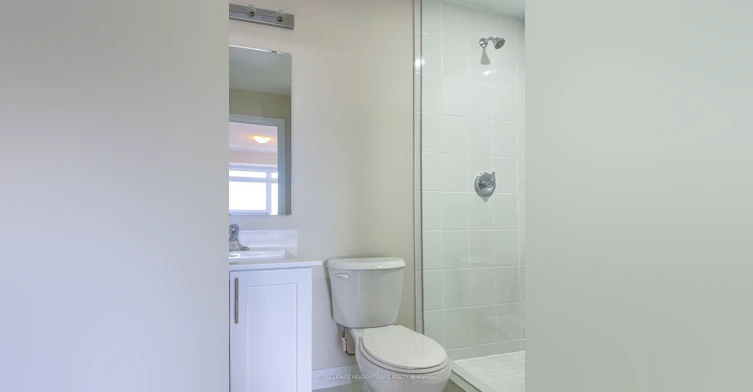 107-1565 Rose Way, Milton, ON, L9T 7E7 - 13