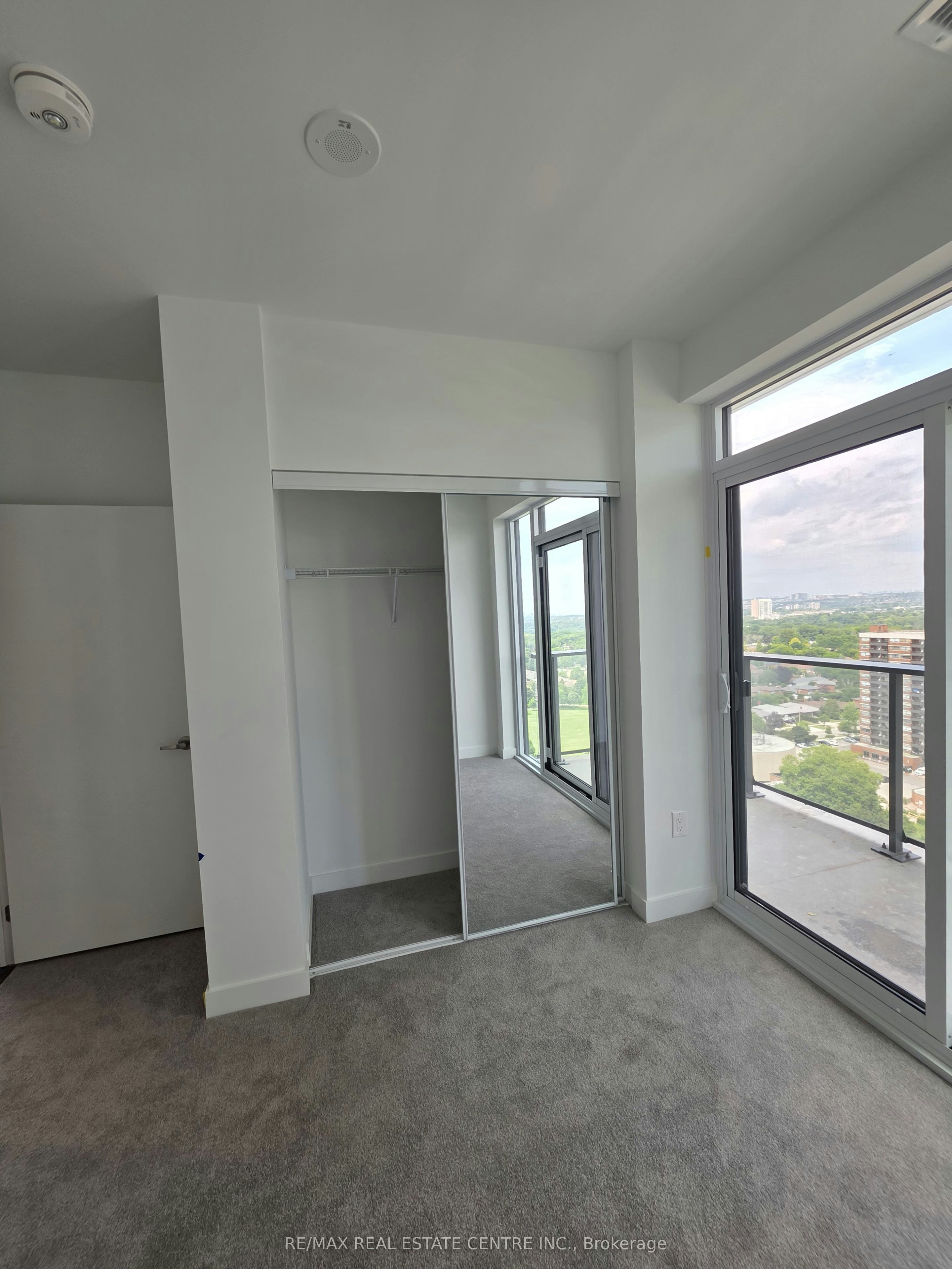1804-4010 Eglinton Avenue W, Toronto, ON, M9A 0G5 - 4