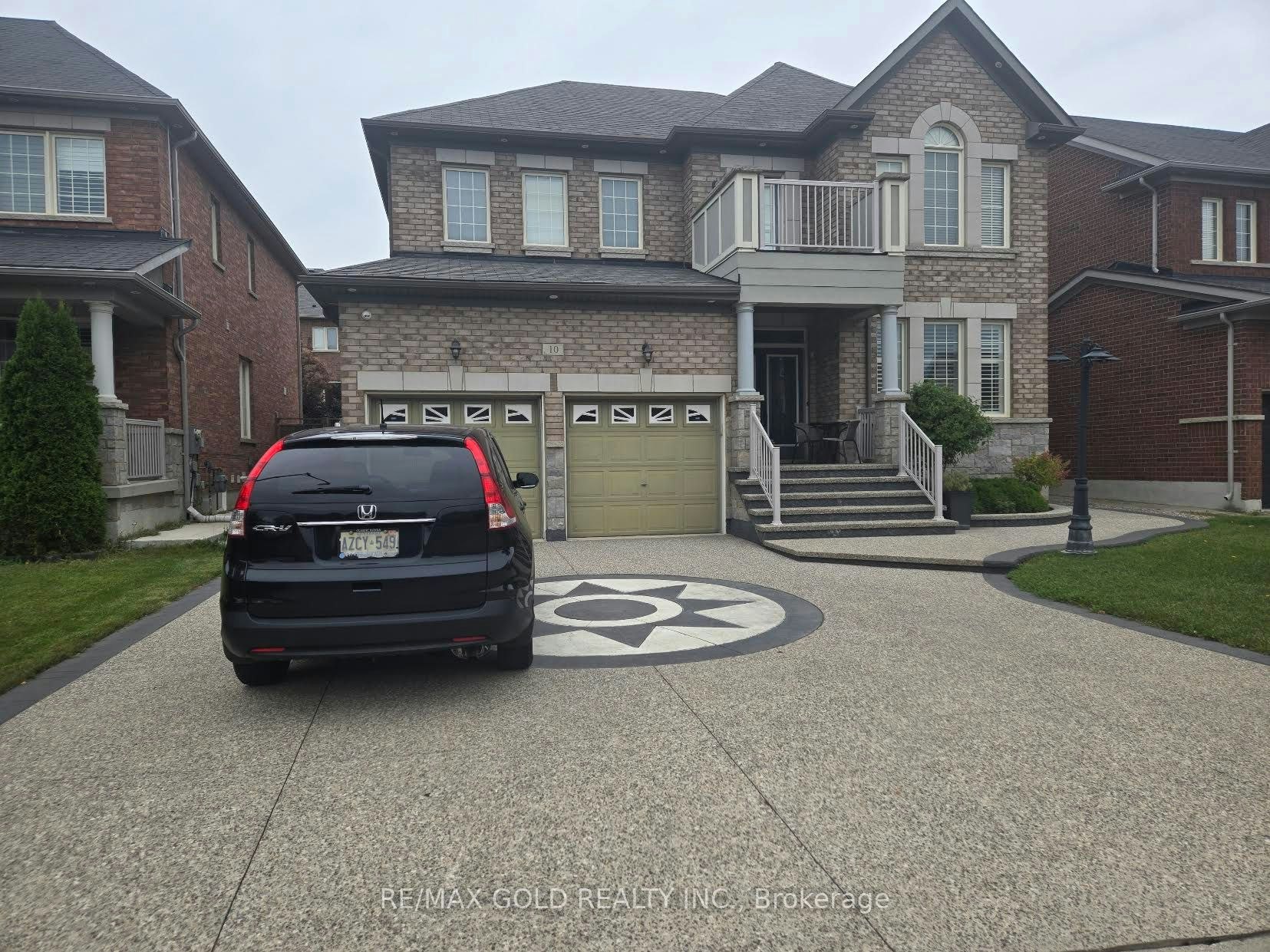 10 Twin Falls Road, Brampton, ON, L6Y 0V4