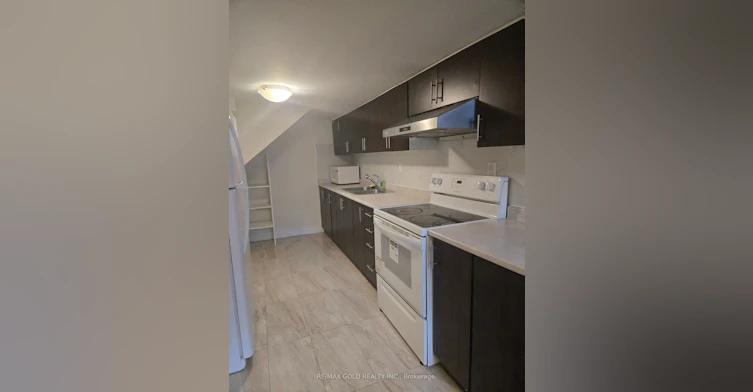 10 Twin Falls Road, Brampton, ON, L6Y 0V4 - 10