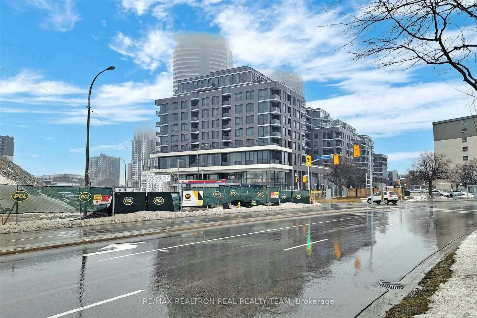 608-10 Gibbs Road, Toronto, ON, M9B 0E3 - 3