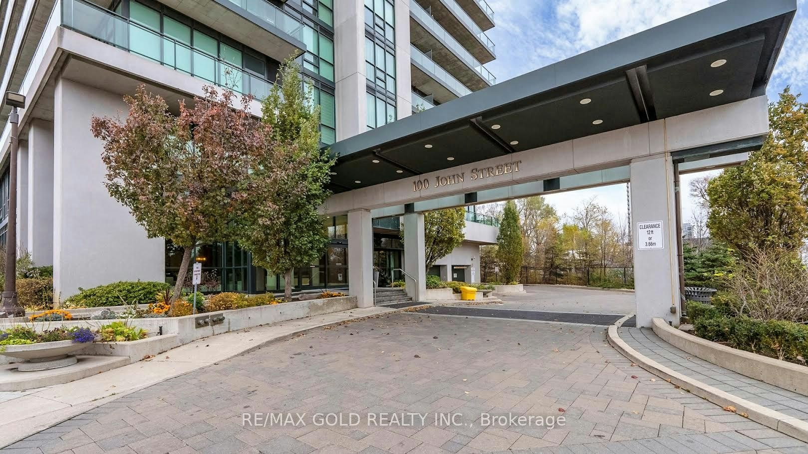 2407-100 John Street, Brampton, ON, L6W 0A8