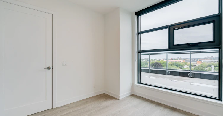605-2946 Dundas Street W, Toronto, ON, M6P 1Y8 - 13
