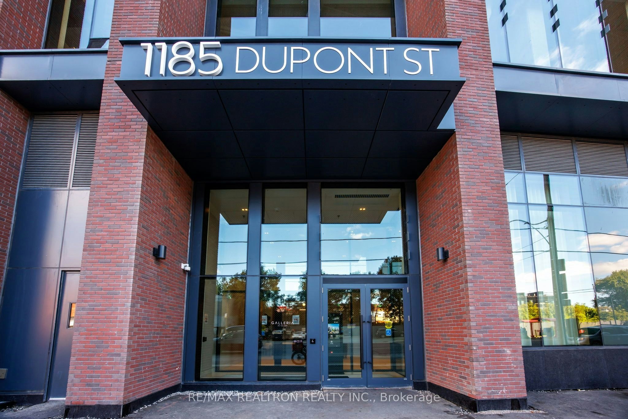 1402-1185 Dupont Street, Toronto, ON, M6H 2A6