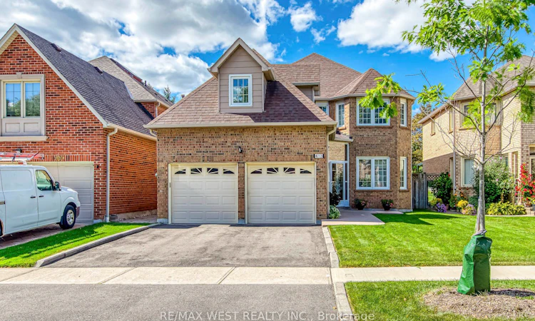 413 Camden Circle